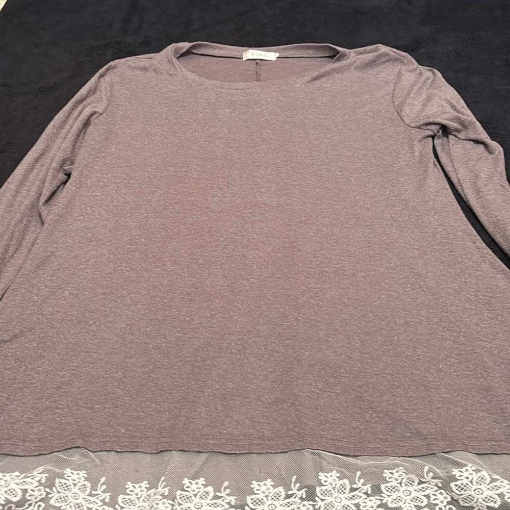 Wekili Gray knit shirt dress with lace